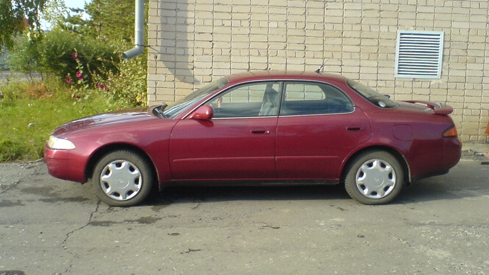 Toyota Sprinter Marino 1995