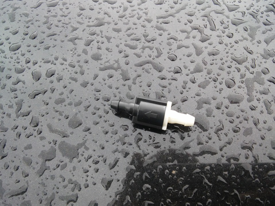 обратный клапан duster 1. обратный клапан омывателя лобового стекла land rover. клапан системы. клапан vvti patrol y62. обратный клапан омыват ваз.