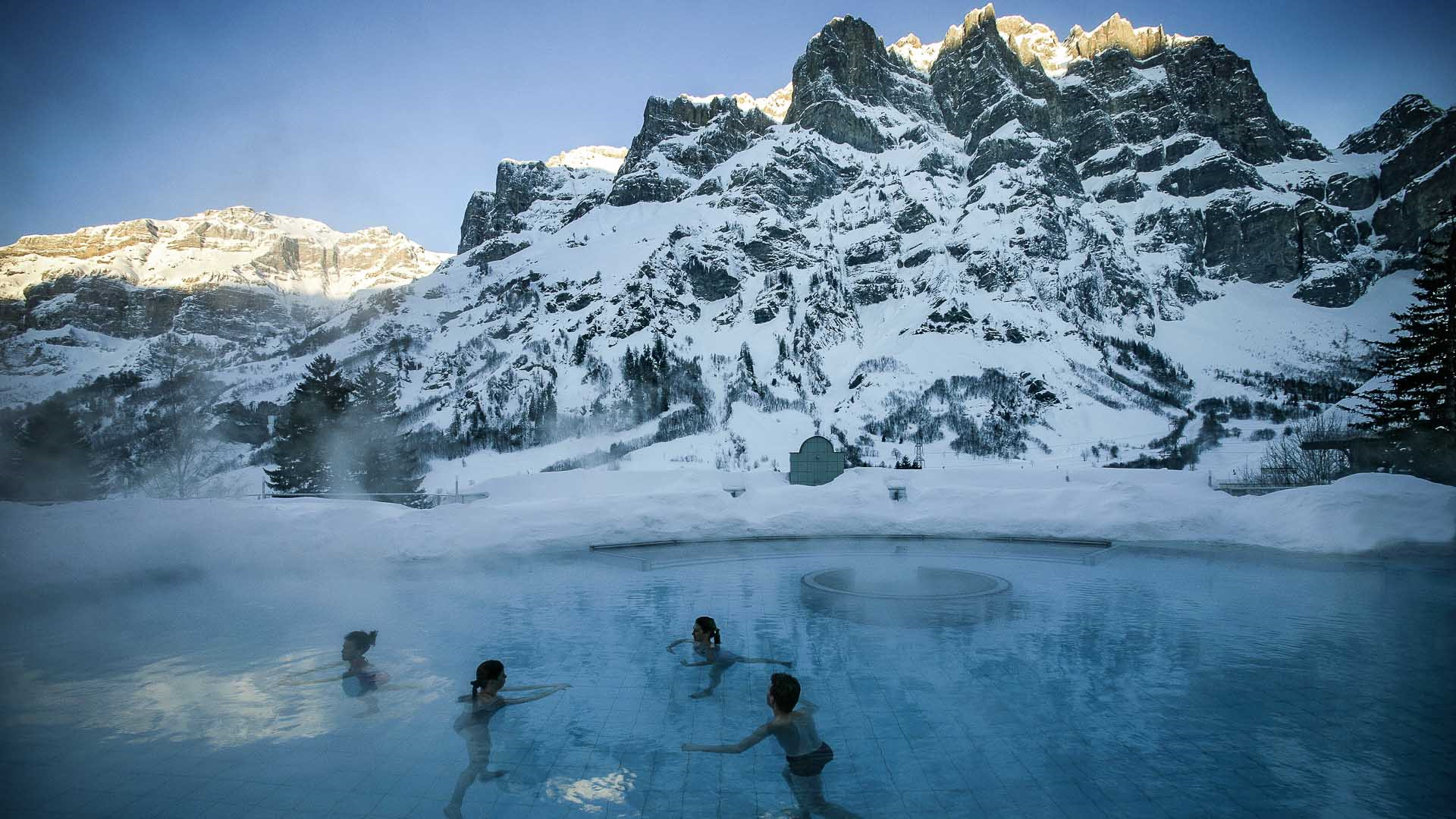 горячие источники в горах