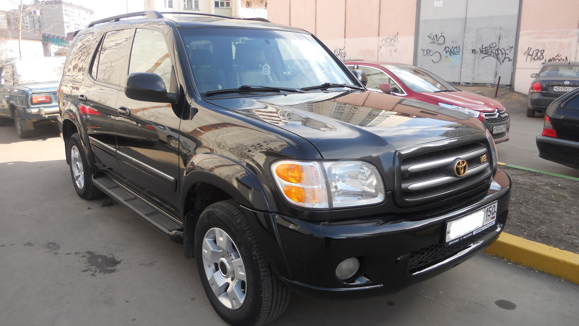 Sequoia Toyota Black 2002