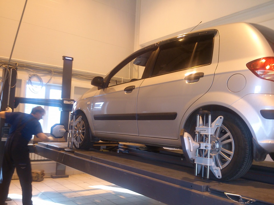 Схождение колес — Hyundai Getz, 1,3 л, 2004 года | визит на сервис | DRIVE2