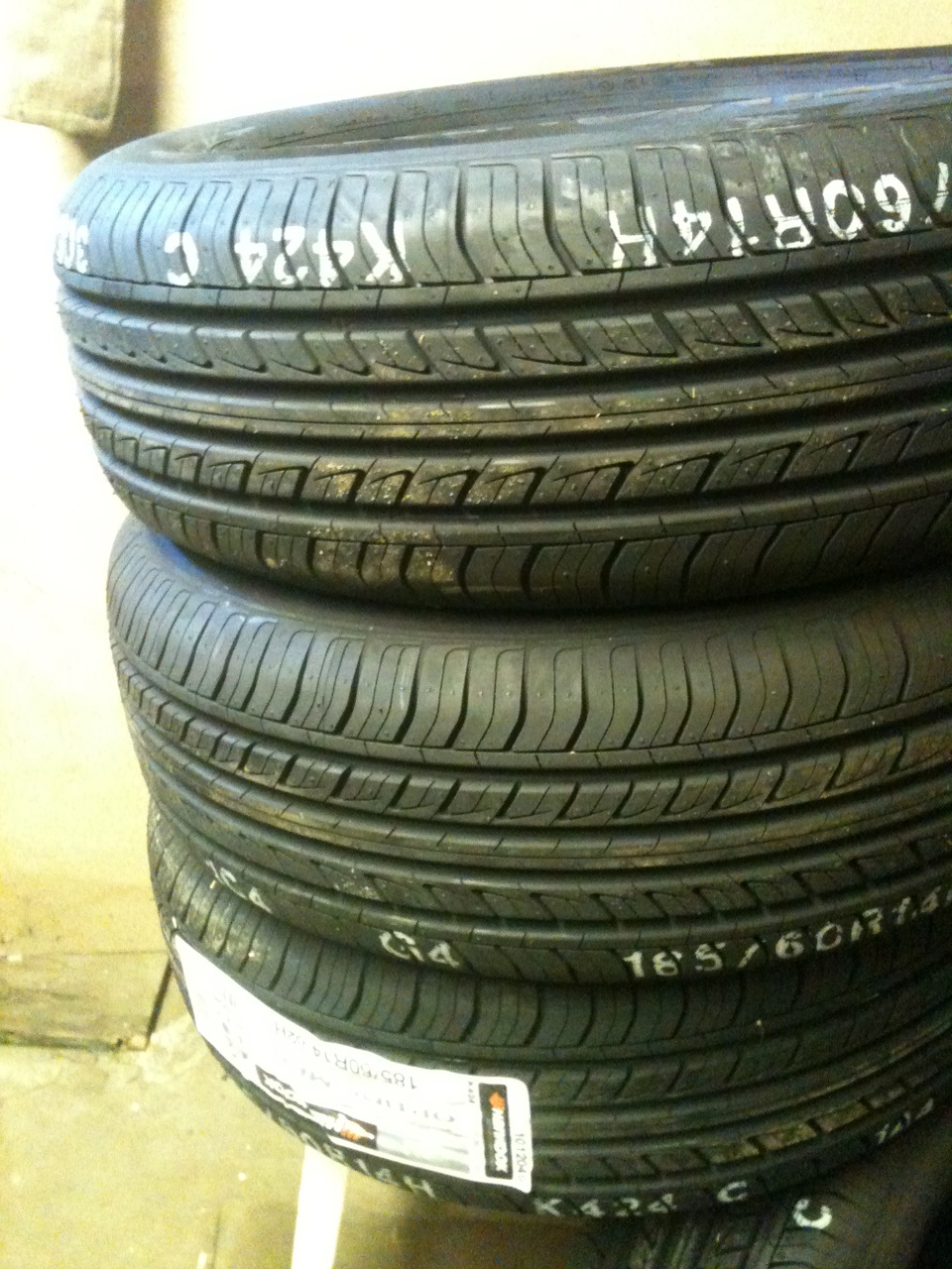 Резина ханкук оптима. Hankook Optimo me02 k424. Шины Hankook Optimo me02 k424. Hankook Optimo me02. 195/60 R15 Hankook Optimo me02 k424 88h.