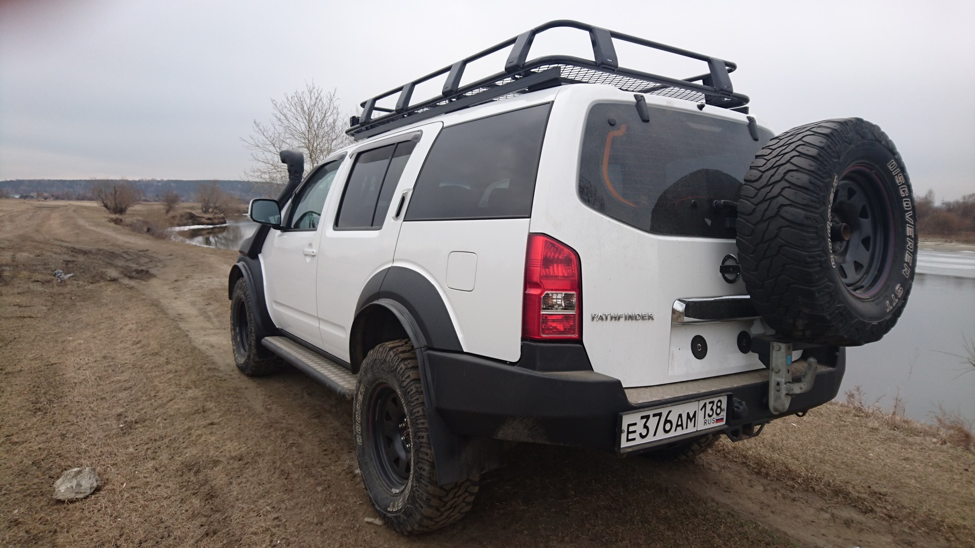 Nissan Pathfinder 2 Offroad