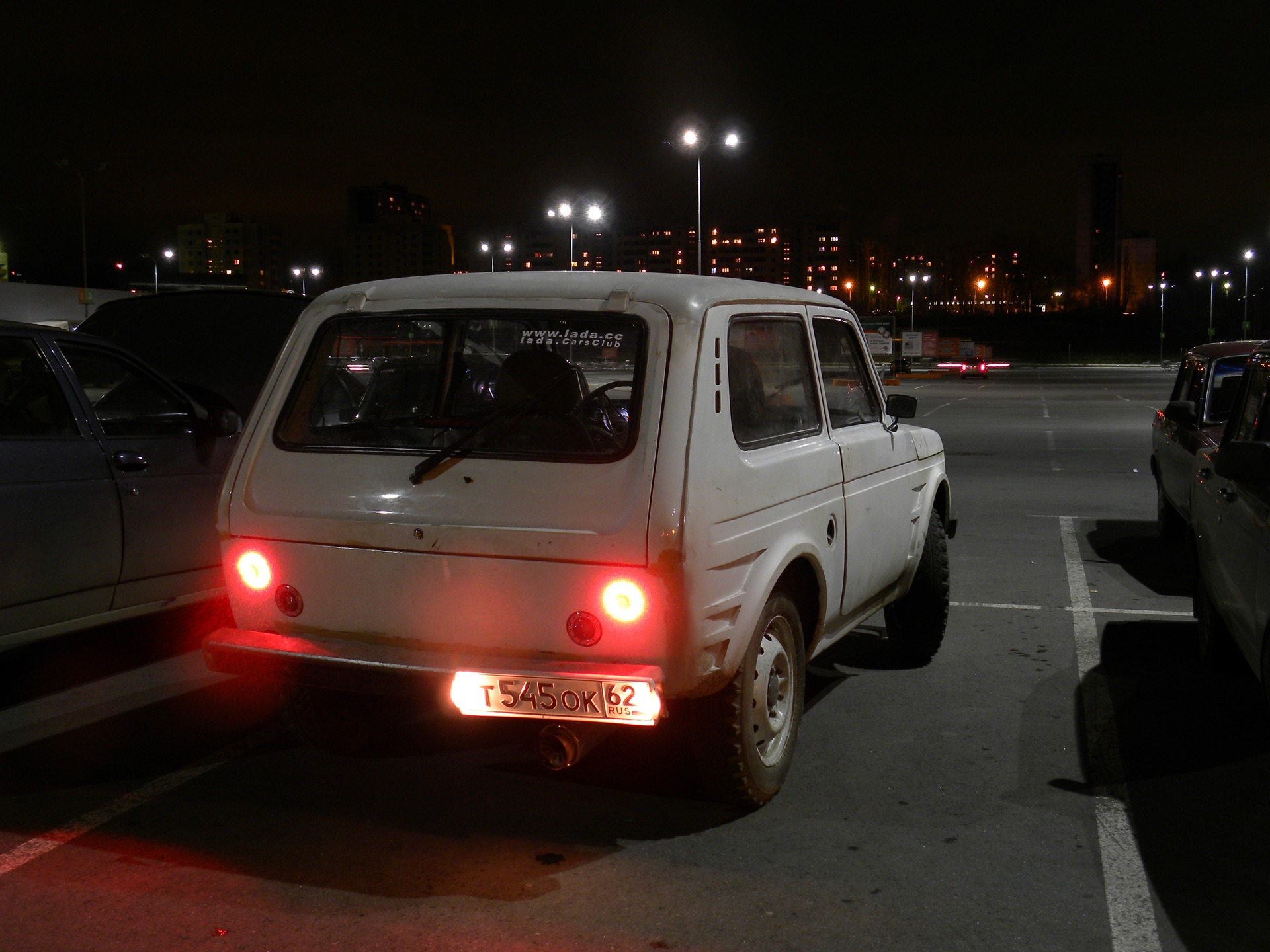 Первая поездка на парковку к тц Глобус — Lada 4x4 3D, 1,7 л, 1993 года |  покатушки | DRIVE2