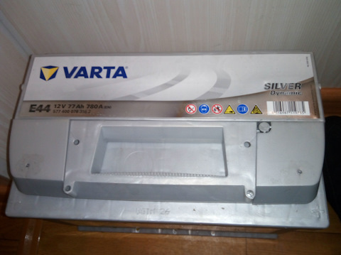 5774000783162 Аккумулятор автомобильный Varta Silver Dynamic E44 6СТ-77 ...