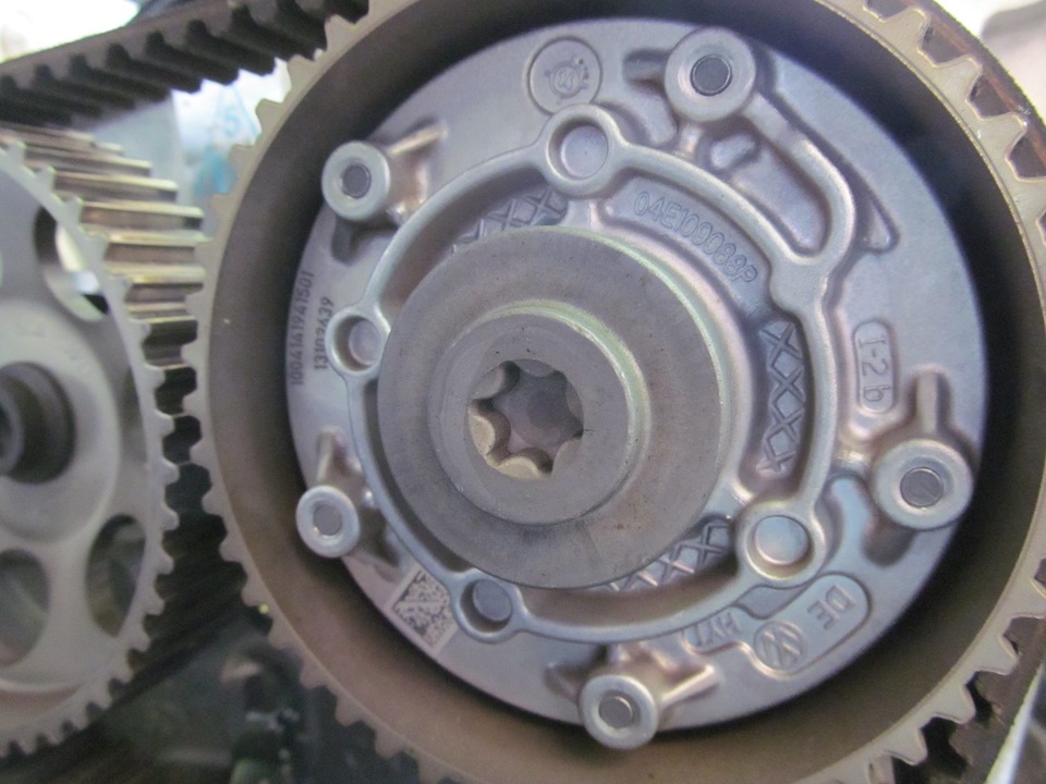 подозрительная шестерня — Skoda Octavia Combi A7 Mk3