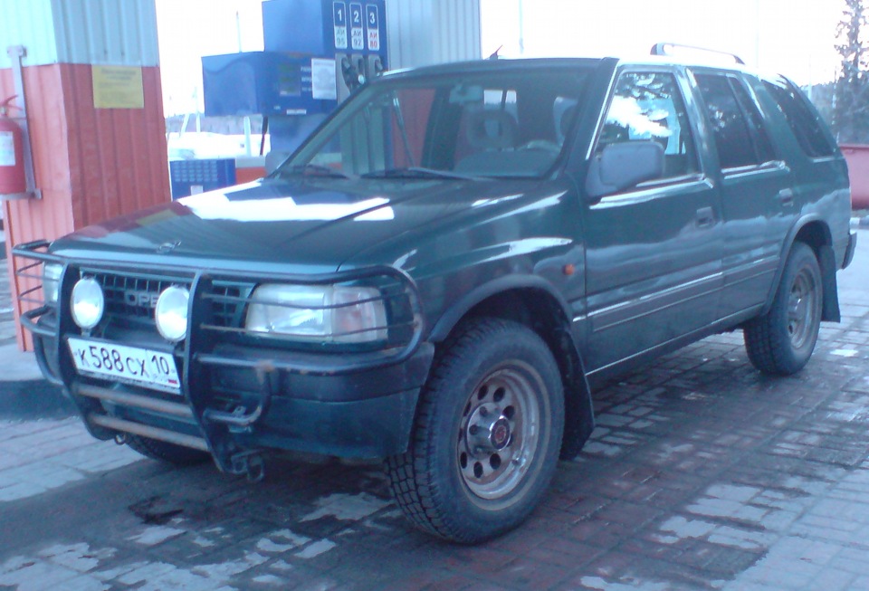 opel frontera a