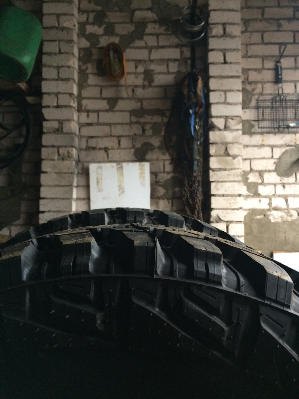 разница по высоте 37-ого и 38-ого колеса (без дисков) — ГАЗ Соболь 4х4