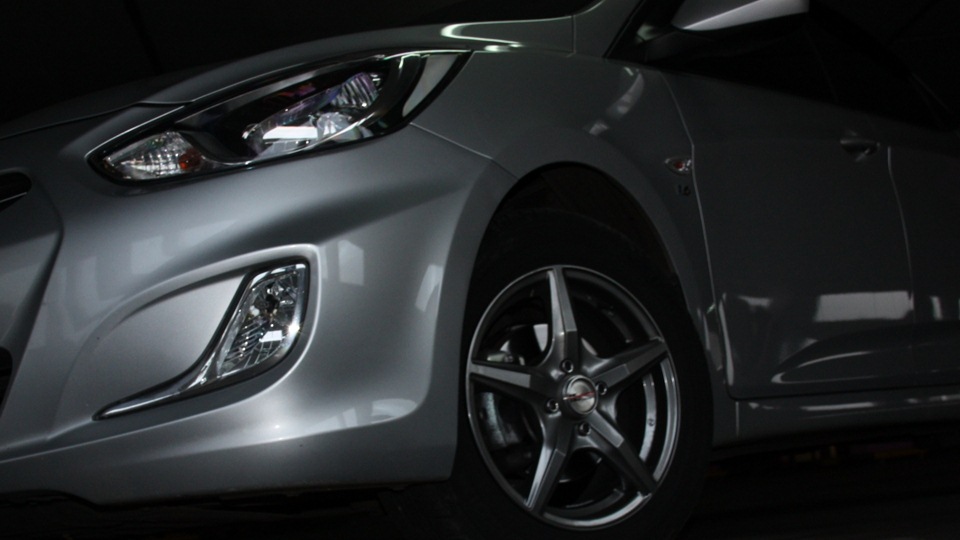 задние амортизаторы. — Hyundai Solaris, 1,6 л, 2011 года | запчасти ...