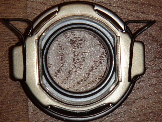 Свист при выжимании педали сцепления — Toyota HiAce (H100), 2,8 л, 1992 ...