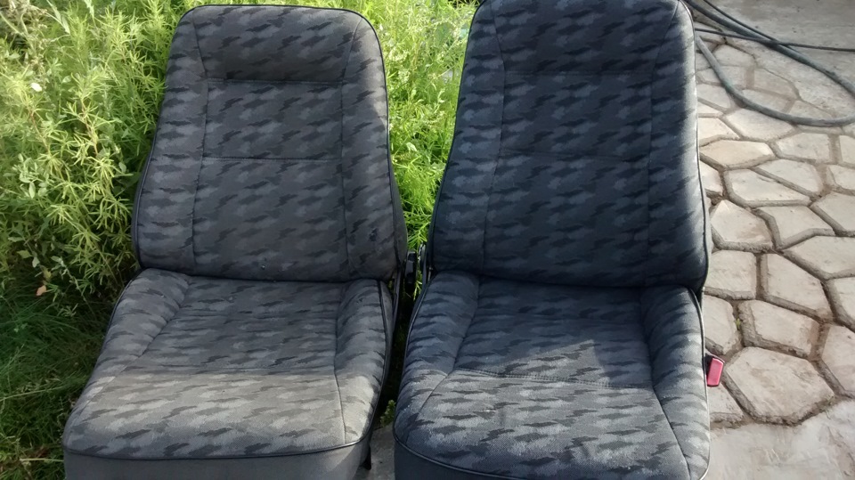 Сиденья 2109 купить. Сиденья ВАЗ 2114. Переднее сиденье ВАЗ 2114. Переднее сиденье ВАЗ 2109. Водительское сиденье ВАЗ 2114.