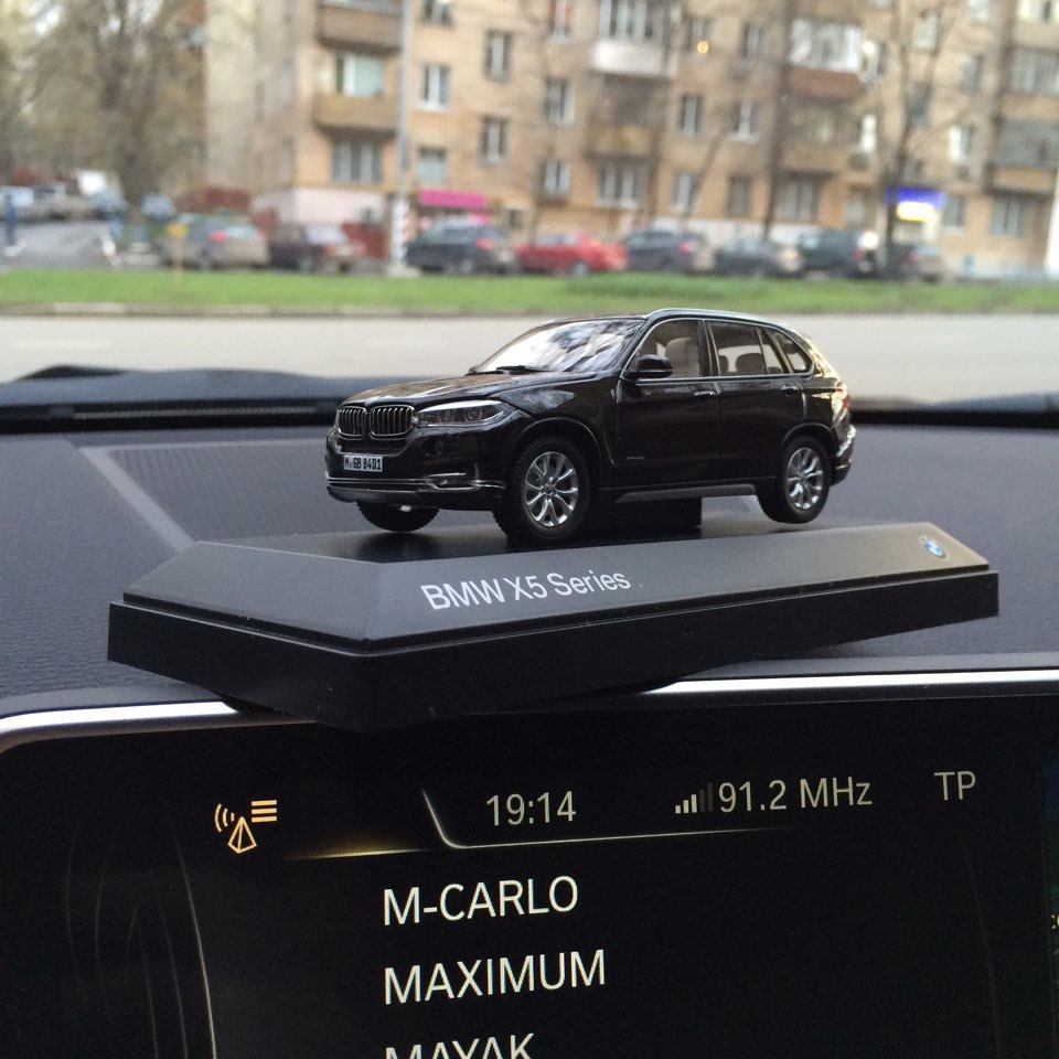 Мини X5 1:43 — BMW X5 (F15), 3 л, 2014 года | аксессуары | DRIVE2