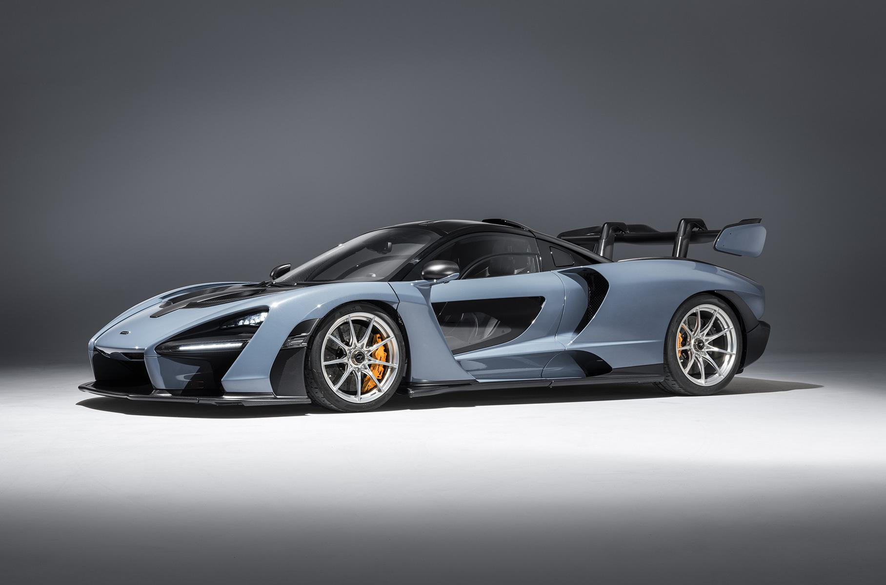 MCLAREN Senna черный