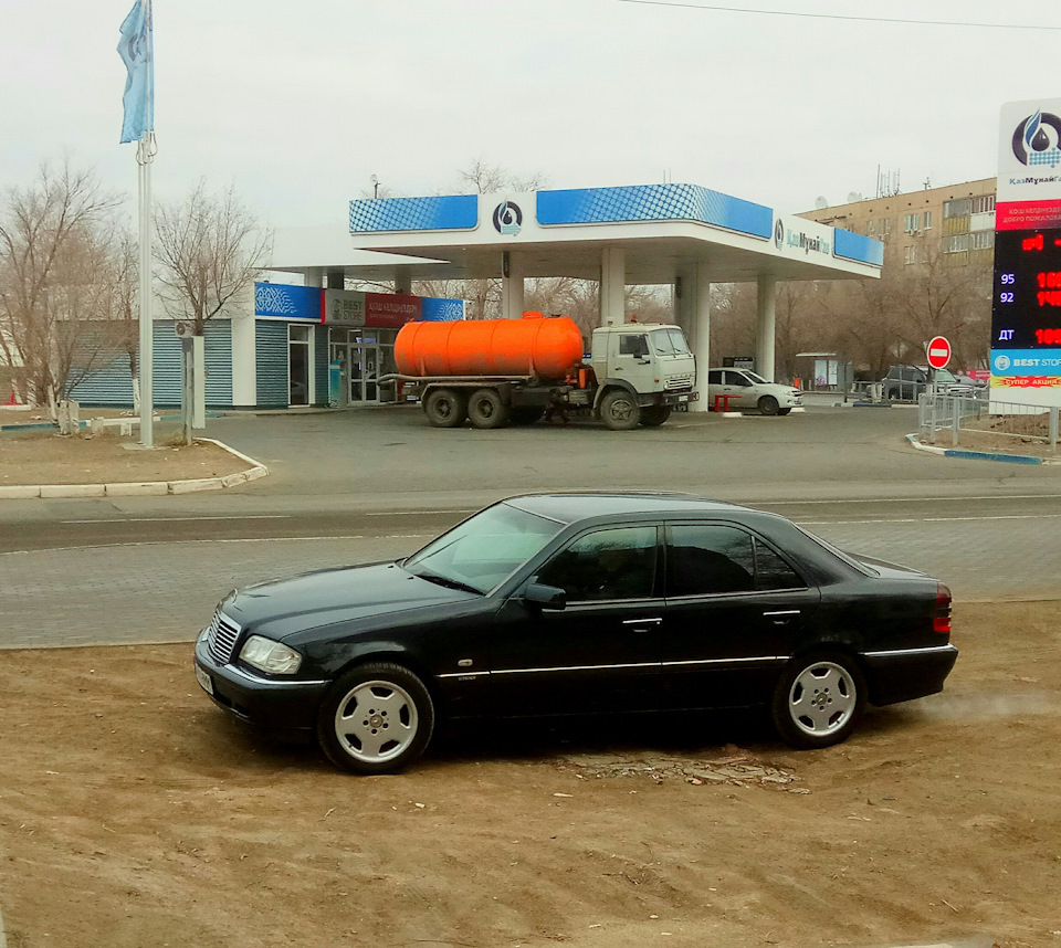 Прощай мой верный друг. — Mercedes-Benz C-class (W202), 1,8 л, 1997 года |  продажа машины | DRIVE2