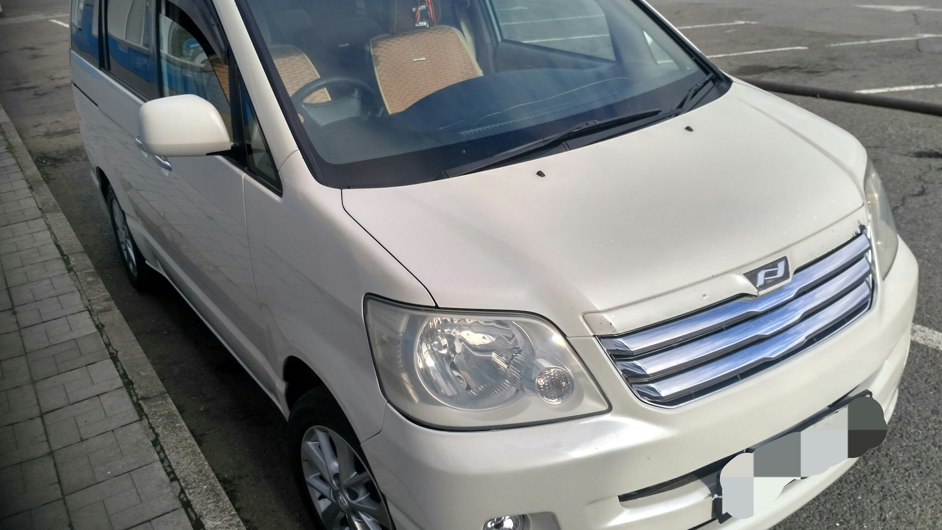 Toyota noah отзывы. Toyota noah отзывы. Toyota lite ace noah буклеты. Toyota noah 2. Отзывы ноах.