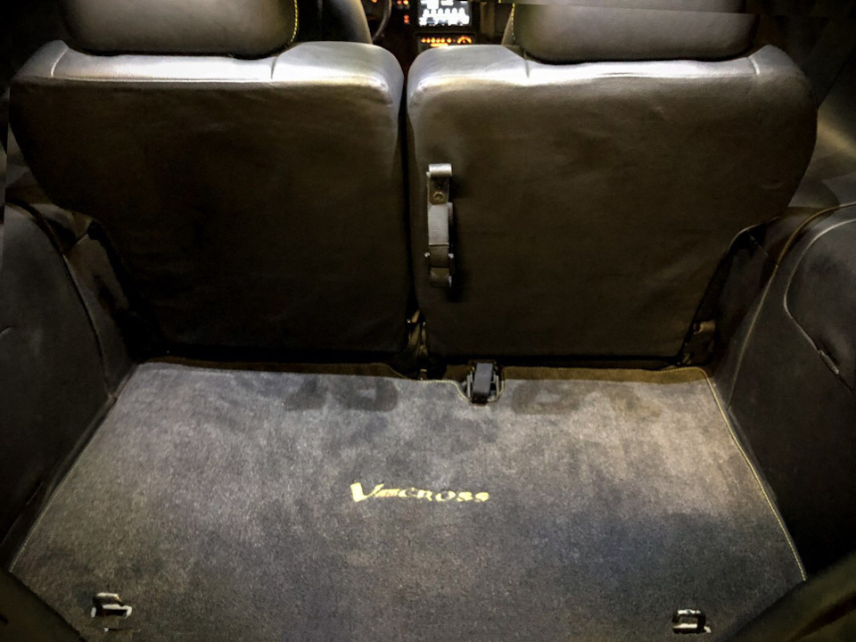 Фото в бортжурнале Isuzu VehiCross