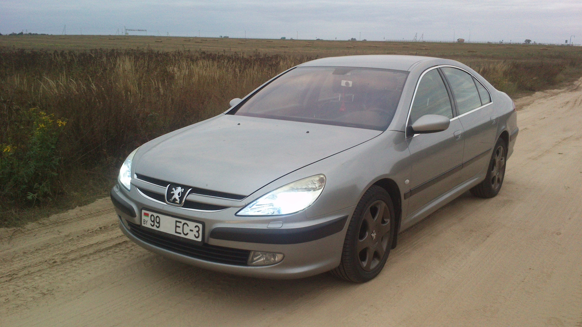 2 дизель 2002. Пежо 607 2 2 дизель. Пежо 607 2 2 дизель. Peugeot 607 2001. Пежо седан 2004 год.