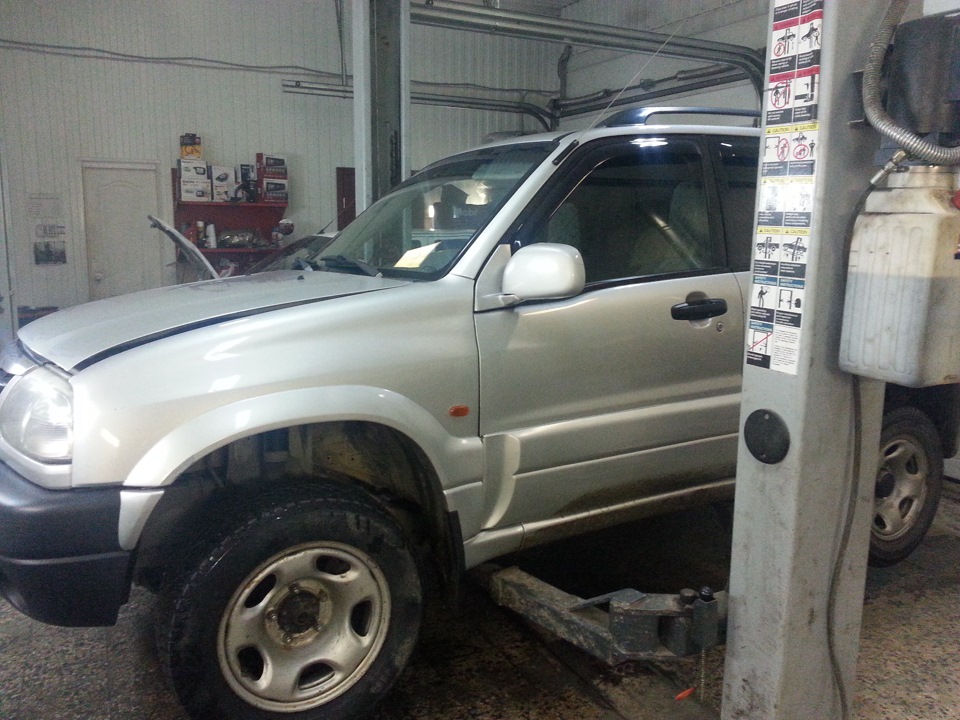 самое начало — Suzuki Grand Vitara (1G)