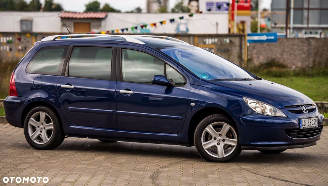 Пежо 307 на 17 дисках. Колесо пежо 307. Peugeot 307 r18. Peugeot 206 sw r17. Колесо пежо 307.