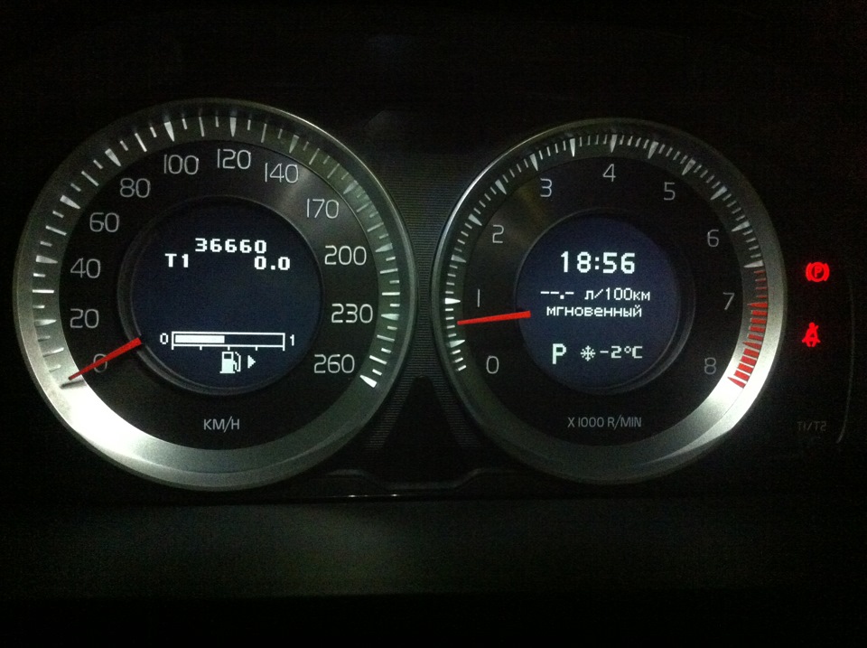 Камеры City Safety не спят — берегут нас с Плоскодонкой S60! — Volvo