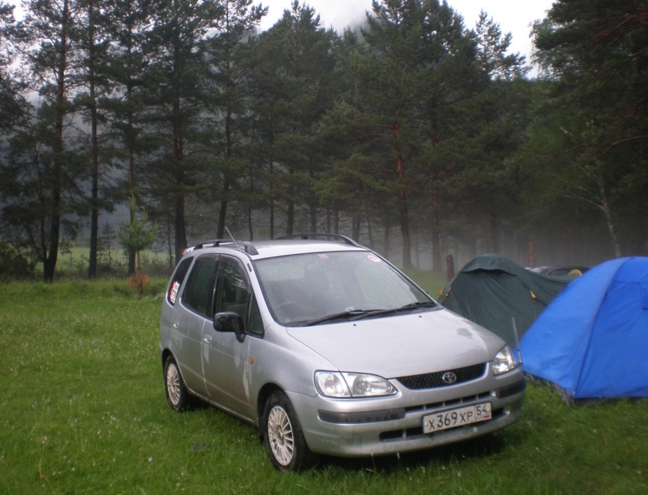    Toyota Corolla Spacio 16 1997 