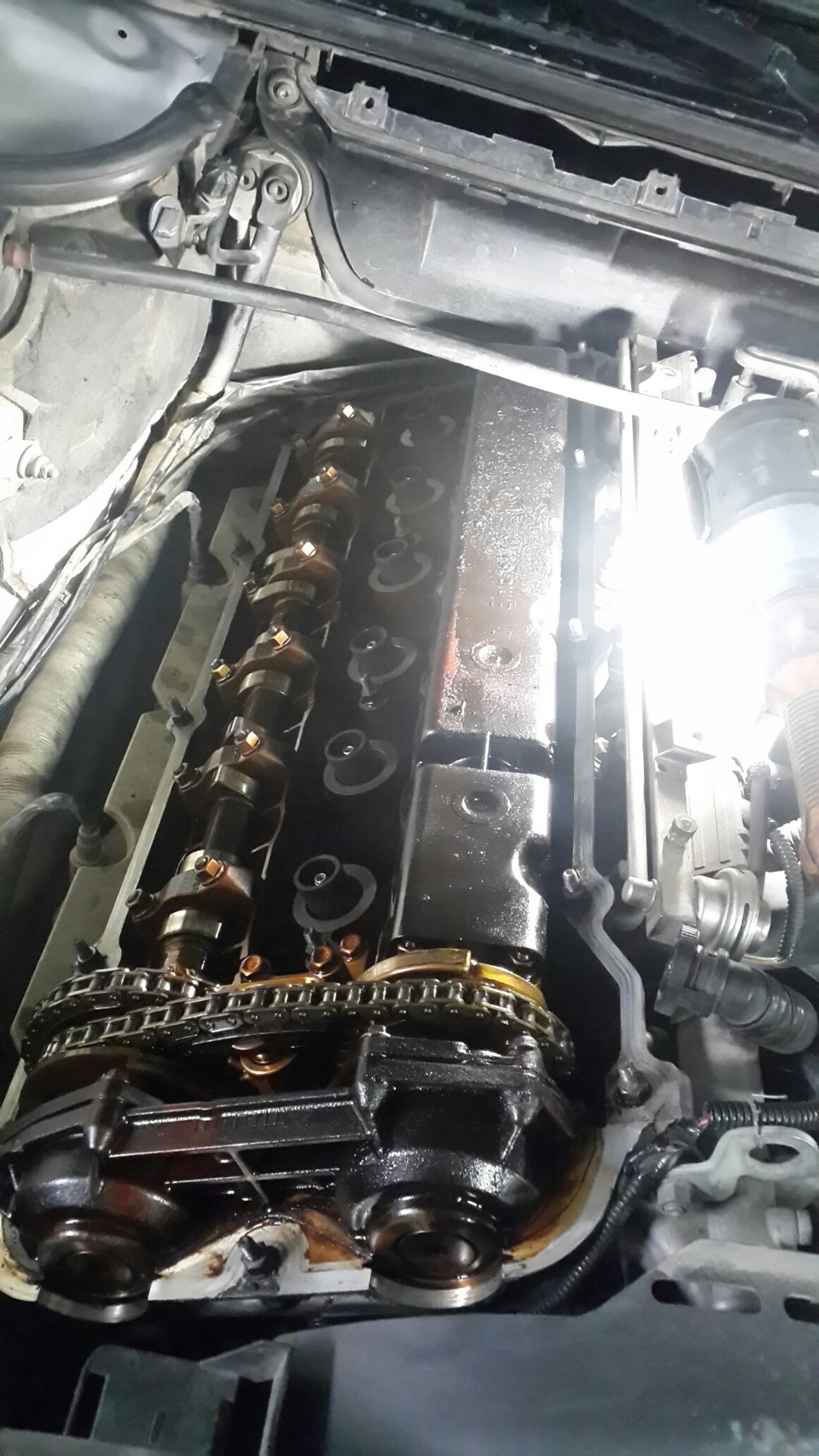 Замена прокладки под крышкой клапанов — DRIVE2