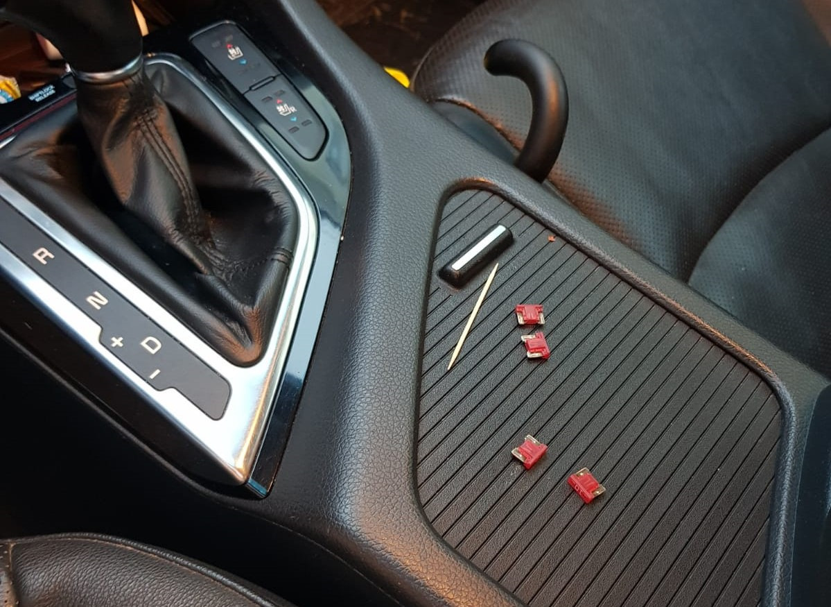 Перегорает предохранитель Module 4 в панели — KIA Optima (3G), 2,4 л ...