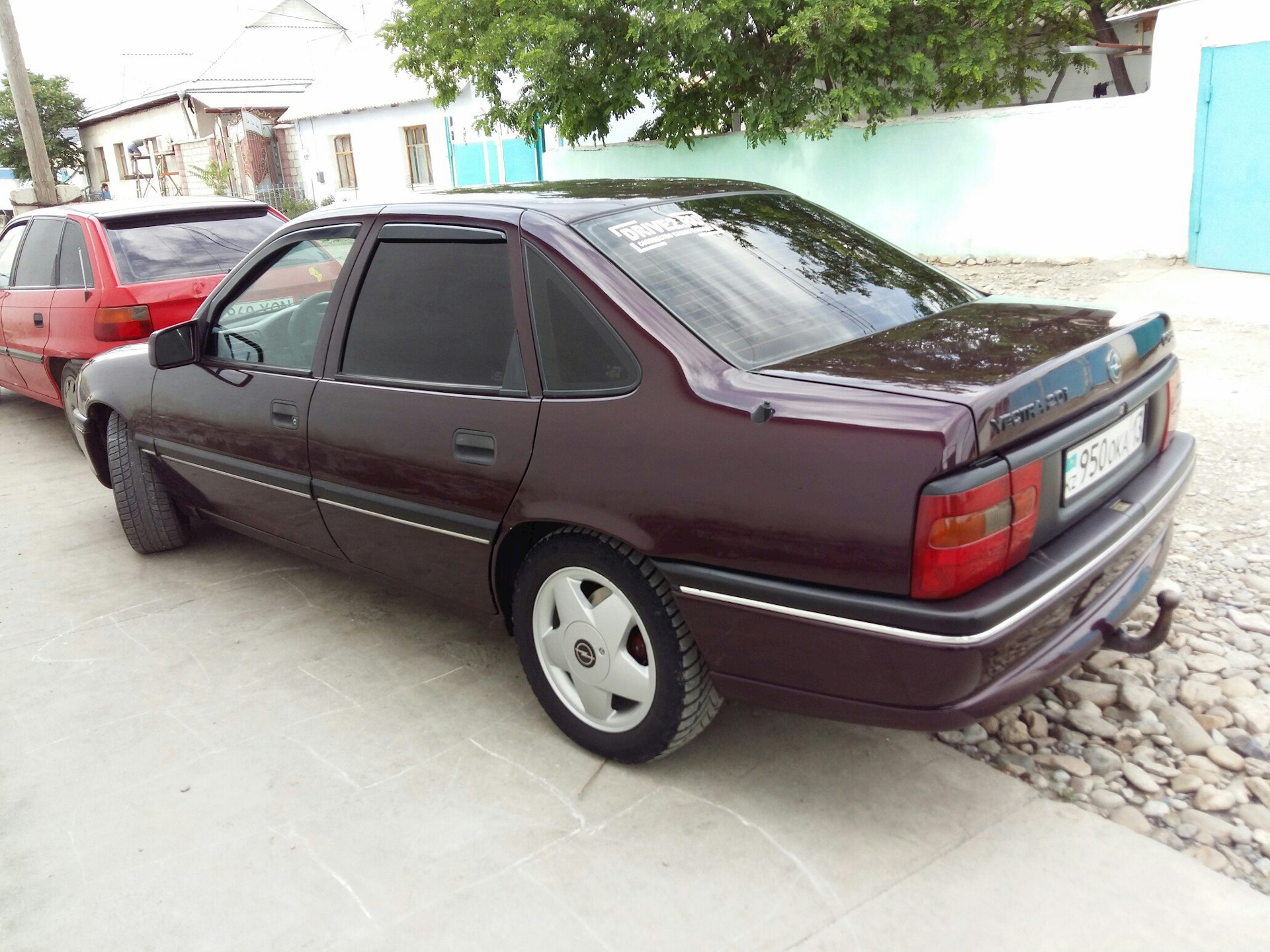 Авито опель вектра б. Опель Вектра 1995 седан. Opel Vectra 1.6 МТ 1993. Opel Vectra 1.6 МТ, 1991. Опель Вектра 1.6 1995.