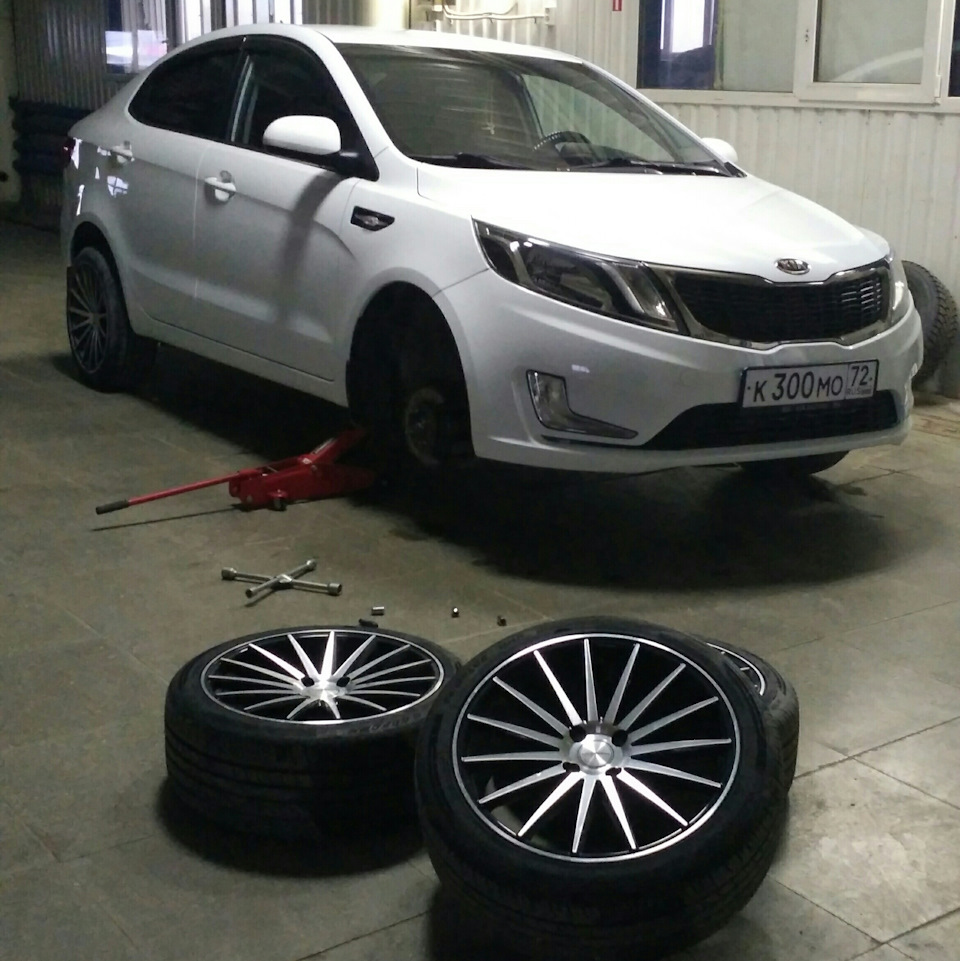 Увидимся весной!😂 — KIA Rio (3G), 1,6 л, 2011 года | колёсные диски ...