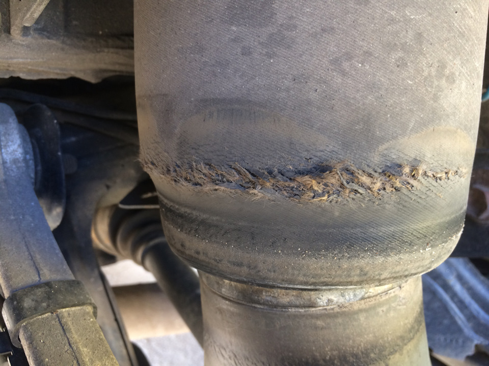 Замена пневмоподушки. — BMW X5 (E70), 4,8 л, 2008 года | своими руками ...