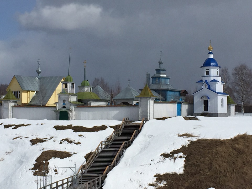 Погода айкино коми. Айкино Республика Коми. Айкино Церковь. Акварель Церковь Усть Вымский. Достопримечательности Айкино.