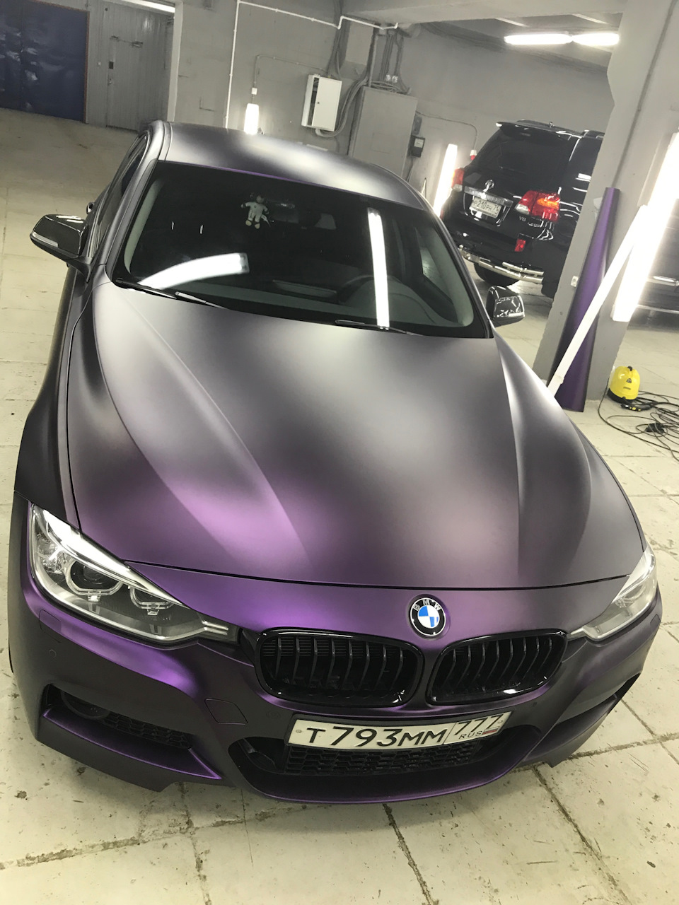 BMW f30 РІ С„РёРѕР»РµС‚РѕРІРѕР№ РїР»РµРЅРєРµ