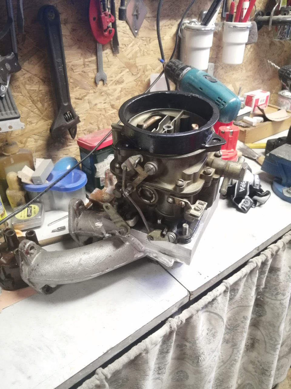 Часа три пиления и сварки, и родился переходник под воздухан от к126Н — ИЖ Москвич 412