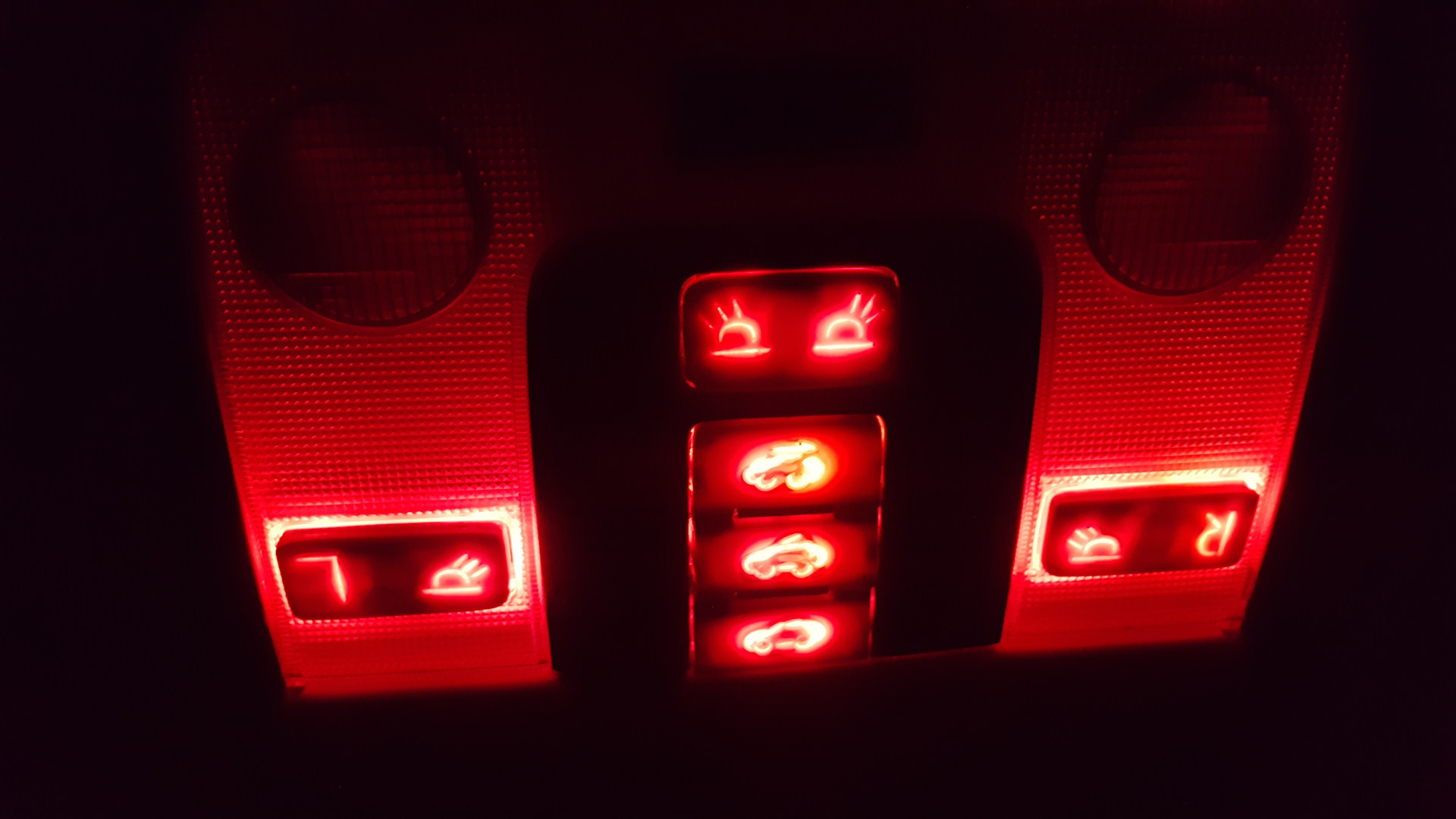 Подсветка кнопок киа. Kia Sportage 3 подсветка салона. Киа Спортейдж 3 подсветка. Подсветка салона кия Спортейдж 3. Подсветка неоновая Kia Sportage 3.