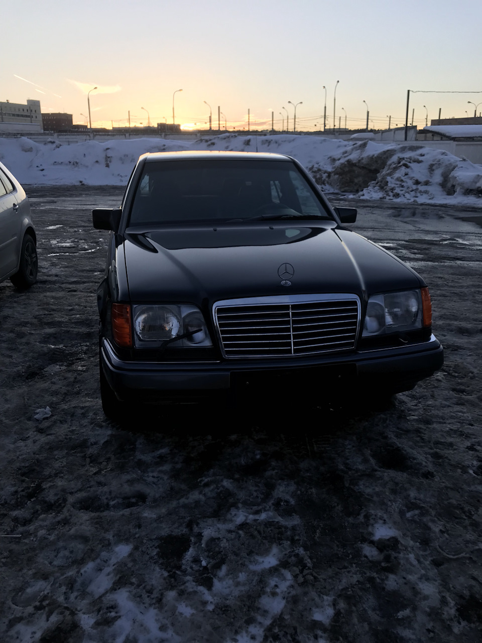 Волчонок уезжает в Калининград. — Mercedes-Benz E-class (W124), 4,2 л, 1995  года | продажа машины | DRIVE2