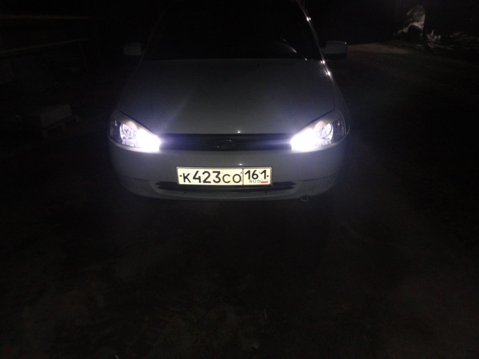 белые габаритные лампочки) — Lada Калина Универсал (1G), 1,6 л, 2010 ...