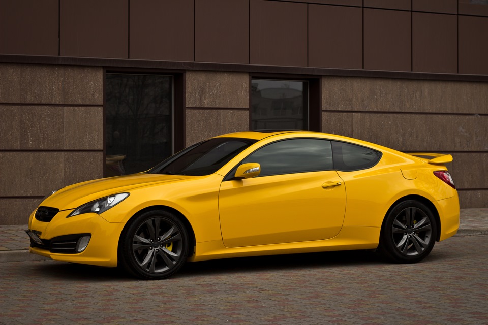 Hyundai Genesis Coupe Р¶РµР»С‚С‹Р№