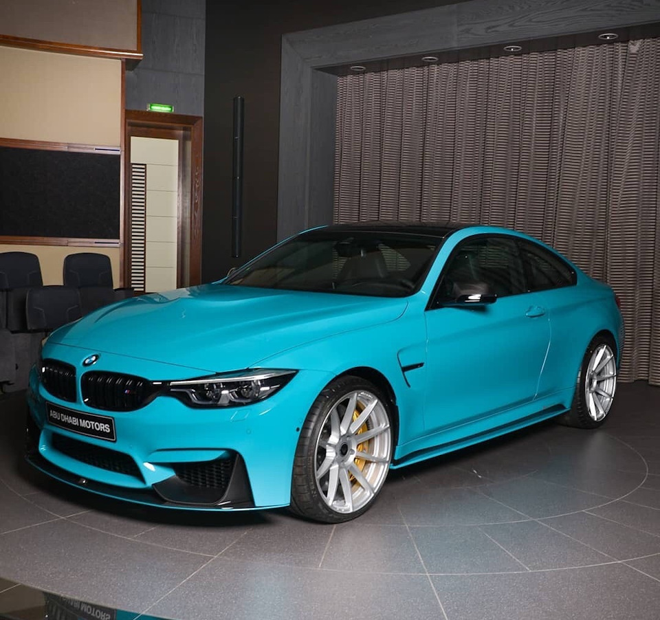 BMW f30 бирюзовая