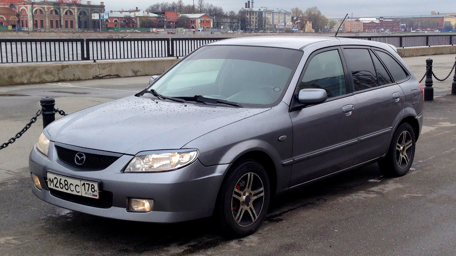 Mazda 323f bj. Мазда 323 2002 года. Mazda 323 f 2002. Мазда 323 2000 года. Мазда 323f 2001 год 1.6 бензин.