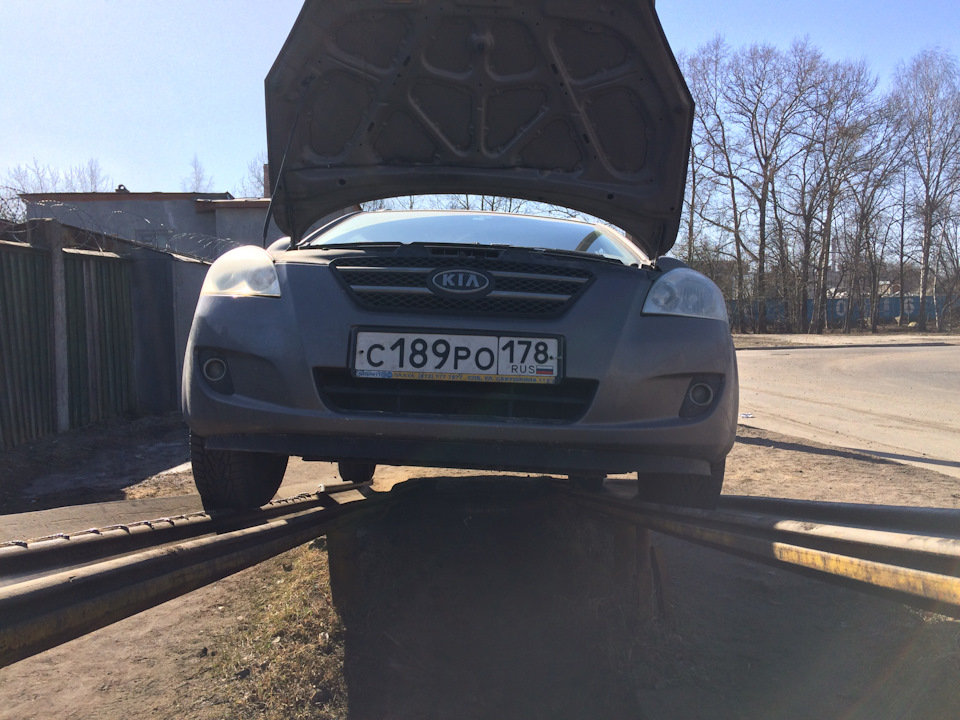 Фото в бортжурнале KIA Ceed SW (1G)