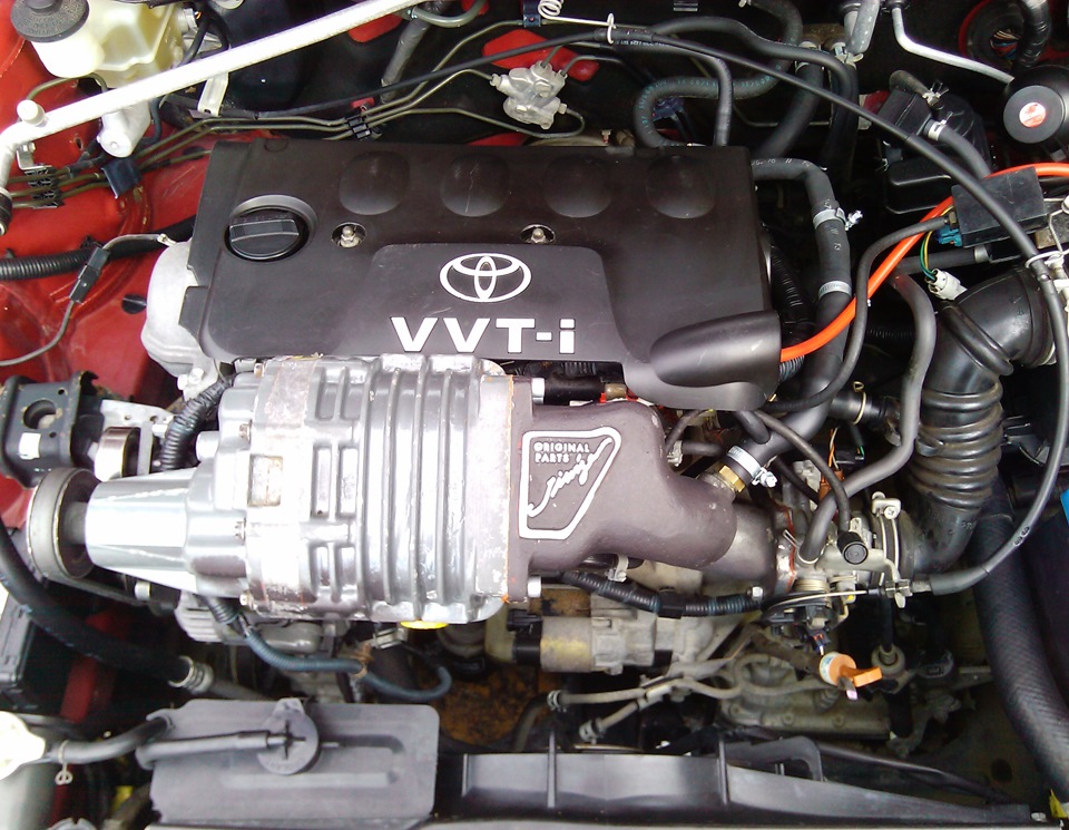 1nzfe. Компрессор TRD 1zz-Fe. TRD Supercharger Kit 1zz-Fe. 1nz-Fe турбо. 1nz Fe Supercharger.