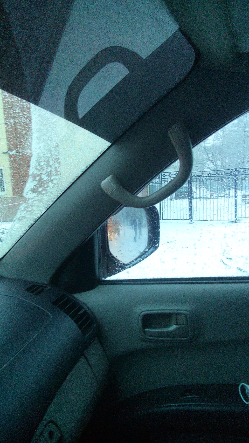 Ручка для посадки — Mitsubishi L200 (4G), 2,5 л, 2011 года | другое ...