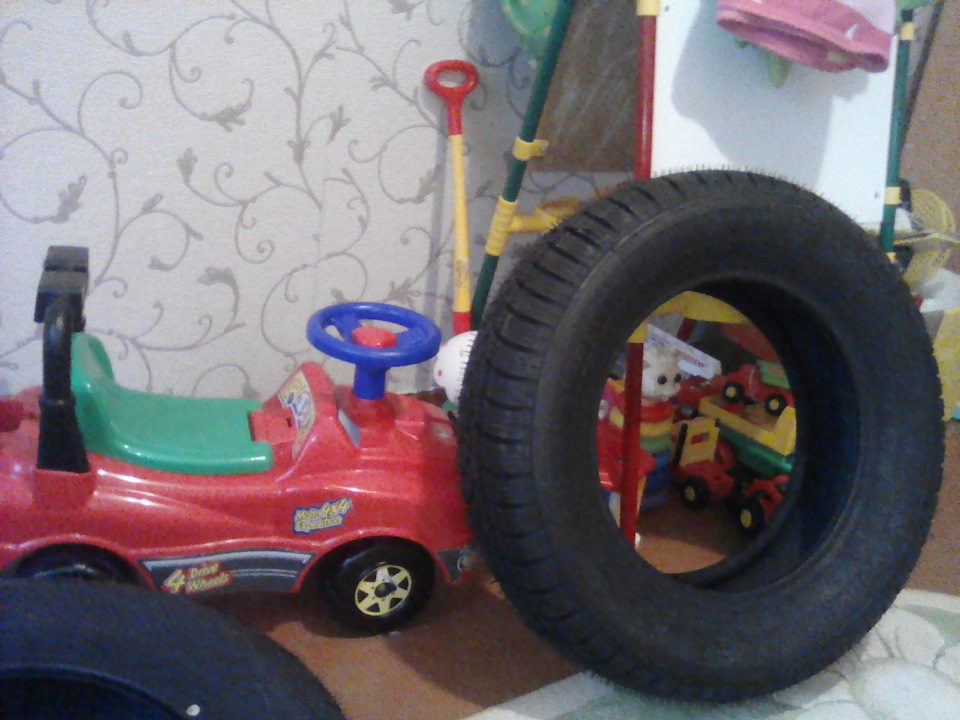 Сербская резина — Audi 100 (C3), 2,3 л, 1990 года | шины | DRIVE2