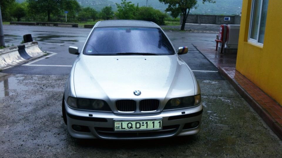 Bmw 5 Series 525i Manual Drive2