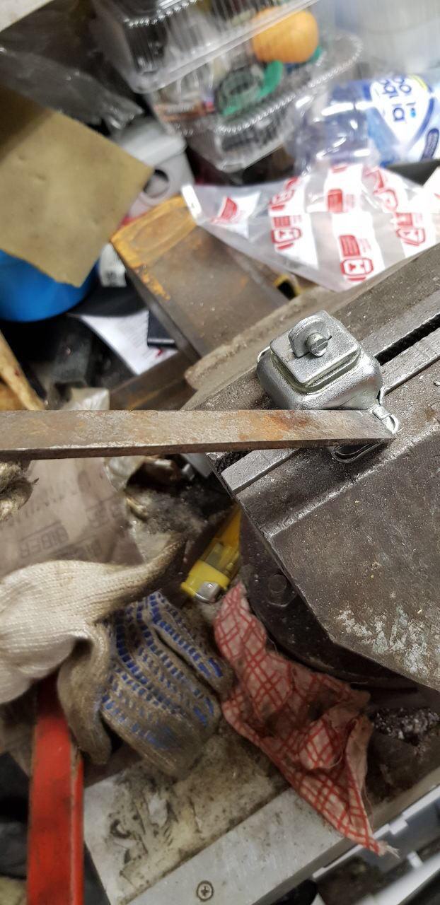 Ремонт фиксаторов дверей — Mazda 3 (1G) BK, 1,6 л, 2007 года | своими ...