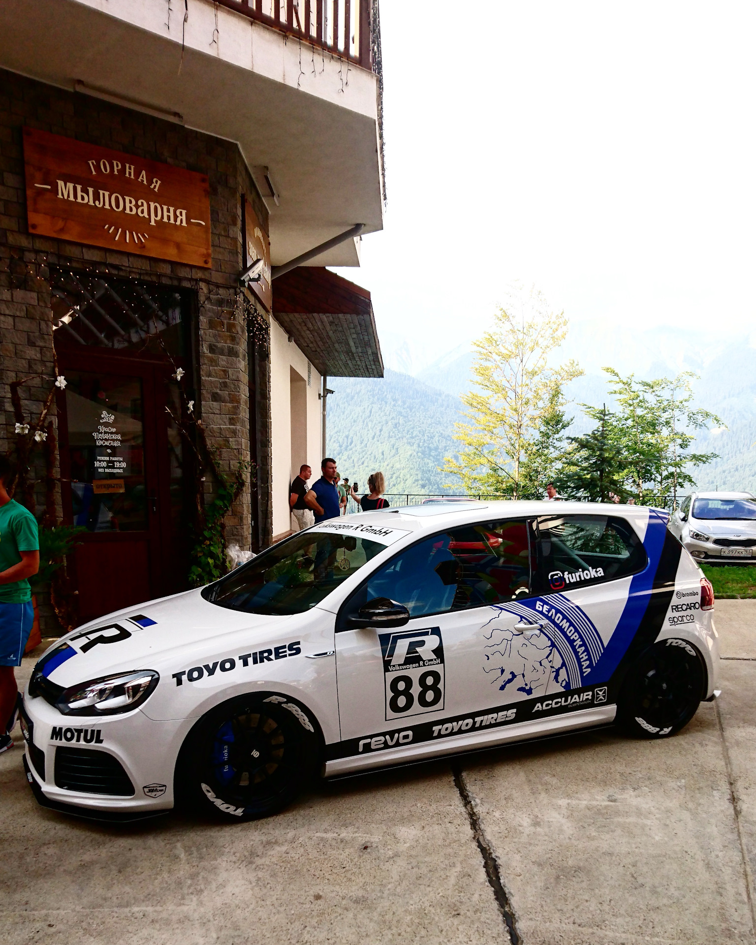 Grounded сочи. Grounded сочи. Граундед эвент. Grounded сочи 2022. Grounded фестиваль сочи.