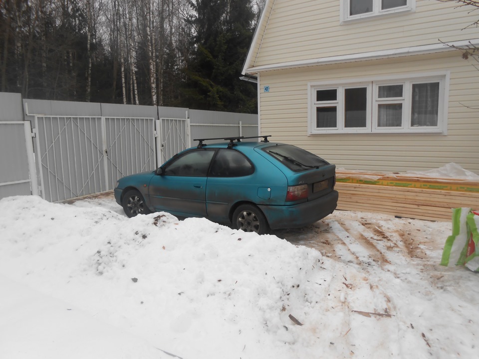 Поездка на дачу — Toyota Corolla (100), 1,3 л, 1995 года | путешествие ...