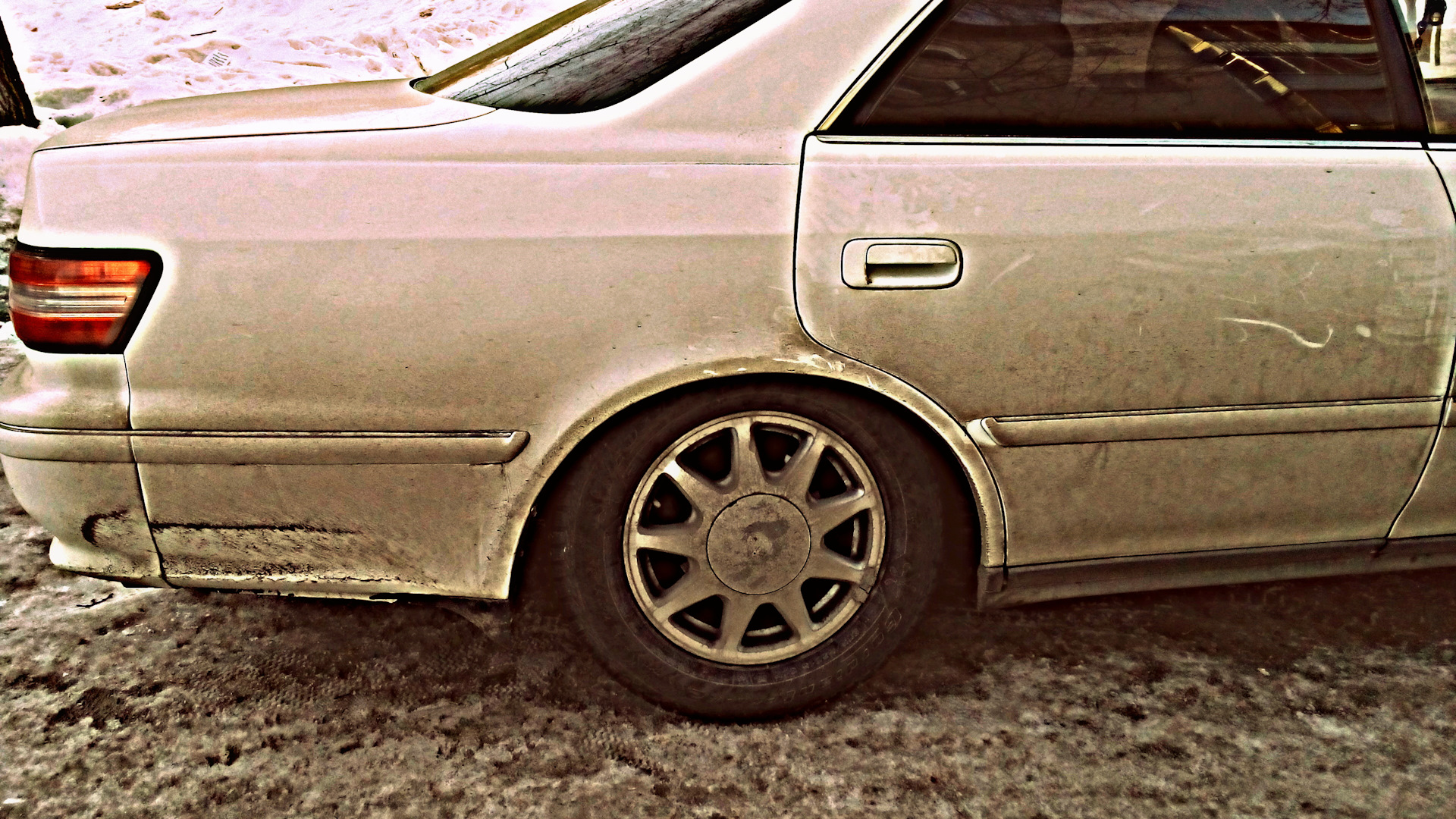 Как завести восход. Открытый капот машины. Что заводит и отталкивает тельца. Пора заводить котов. Теория любви манга.