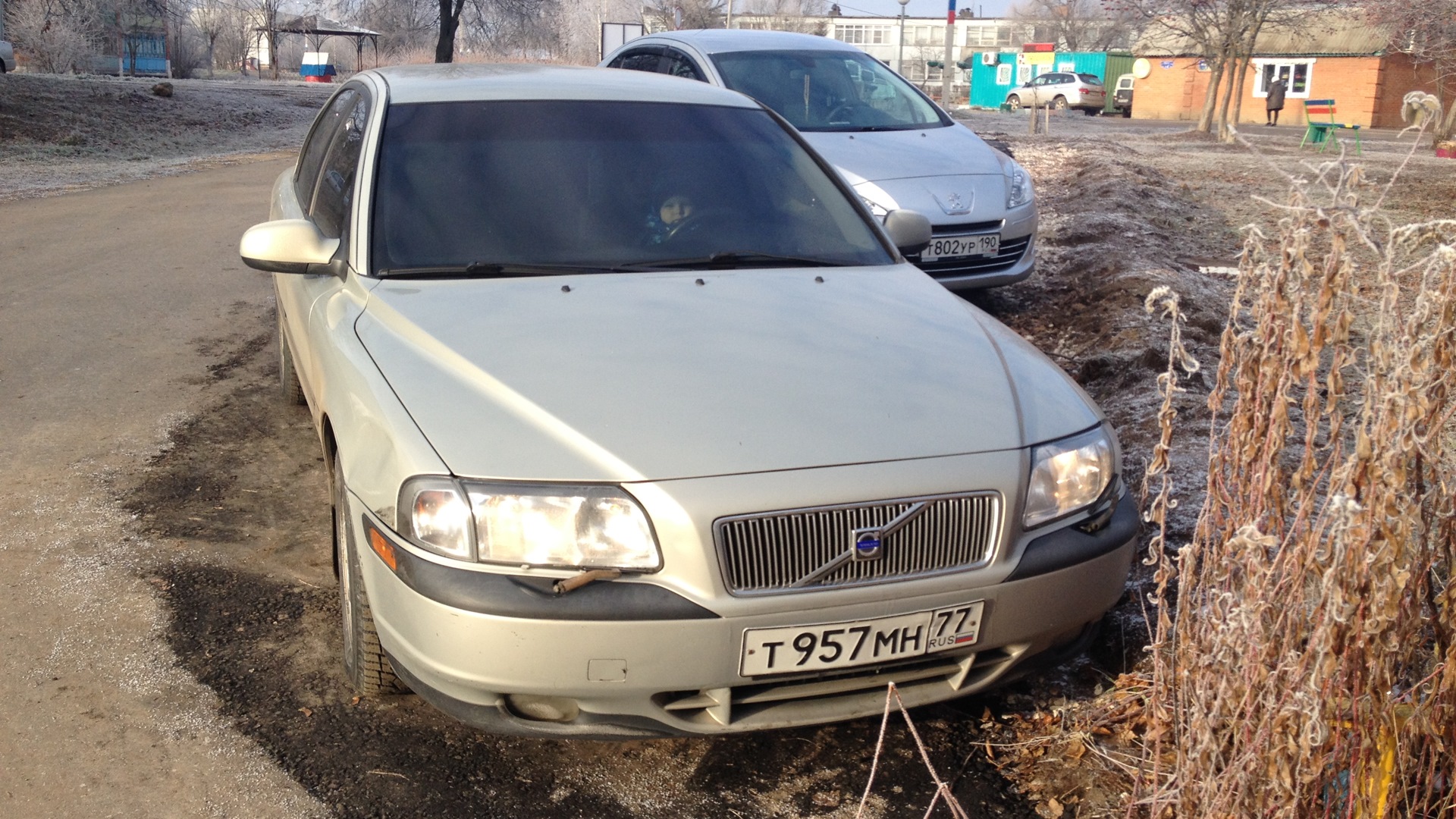 вольво s 80