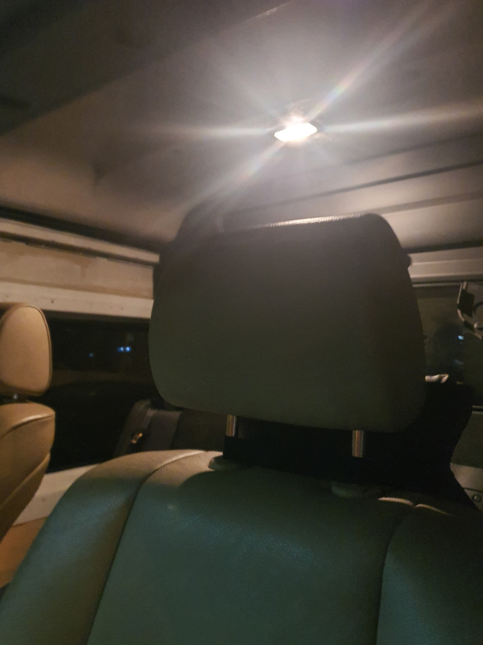 Установка фонаря задним пассажирам — Peugeot Boxer (2G), 2,2 л, 2010 ...